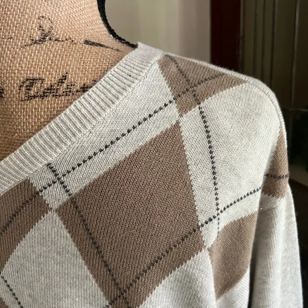 Y2K Vintage IZOD Argyle Sweater Size M Men VNeck Gray Tan Cotton Academia Preppy